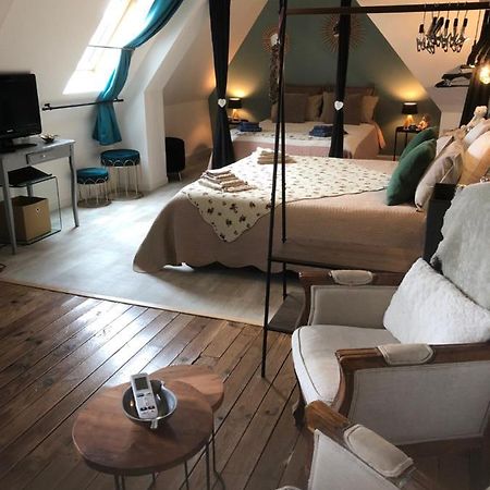 Chambre Studio Familiale La Brandonniere Courson Buitenkant foto