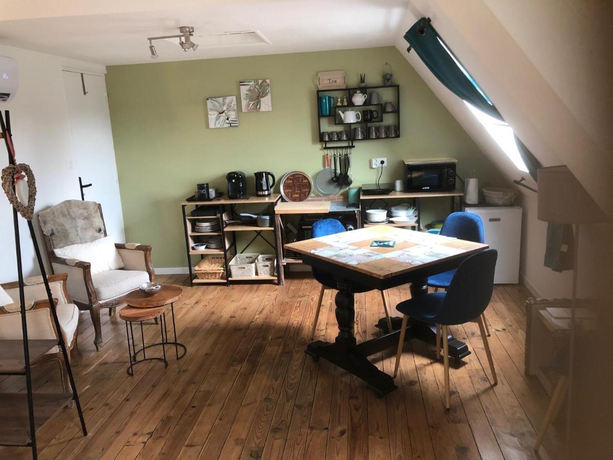 Chambre Studio Familiale La Brandonniere Courson Buitenkant foto